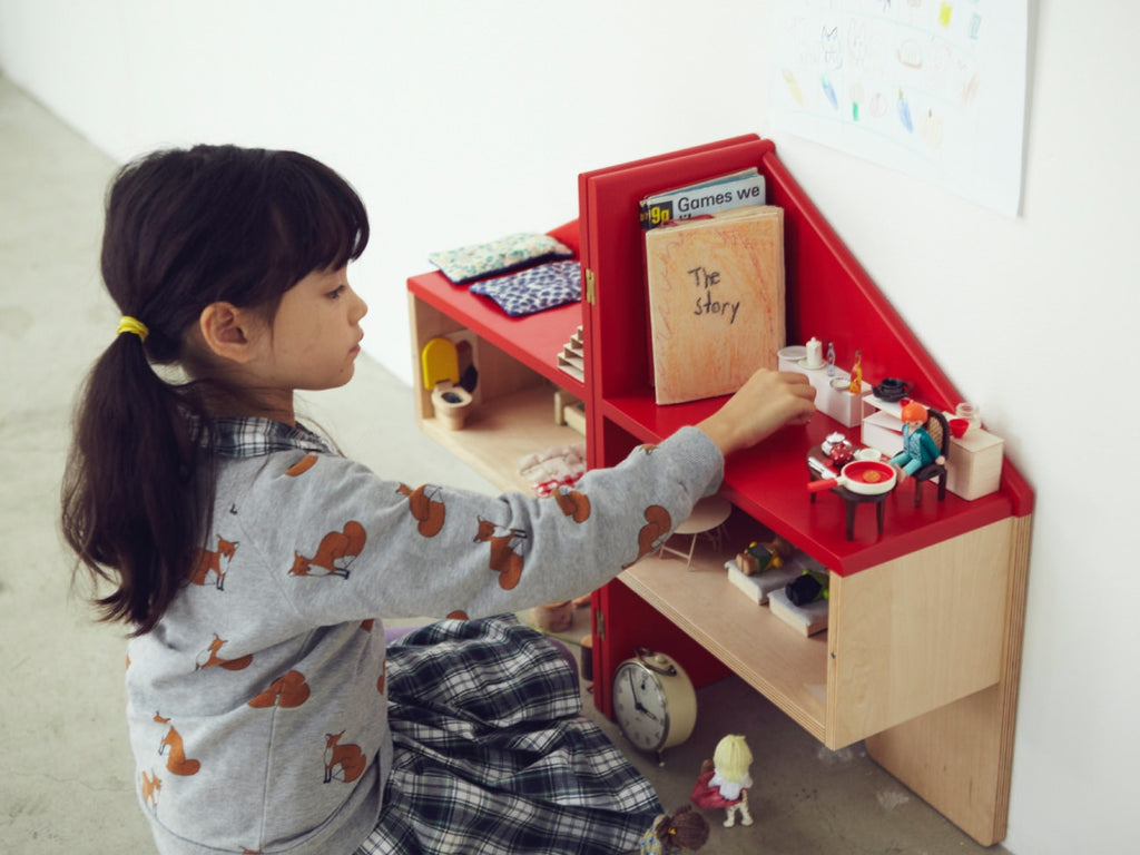 Dollhouse Chair