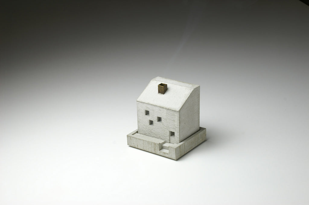 Cottage Incense Pot