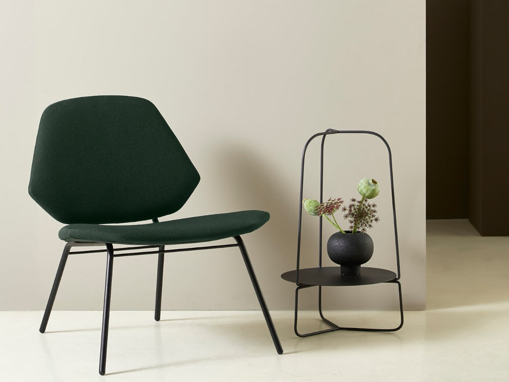 Auka Flower Stand