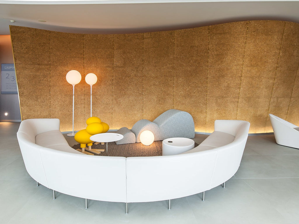 Dioscuri Table