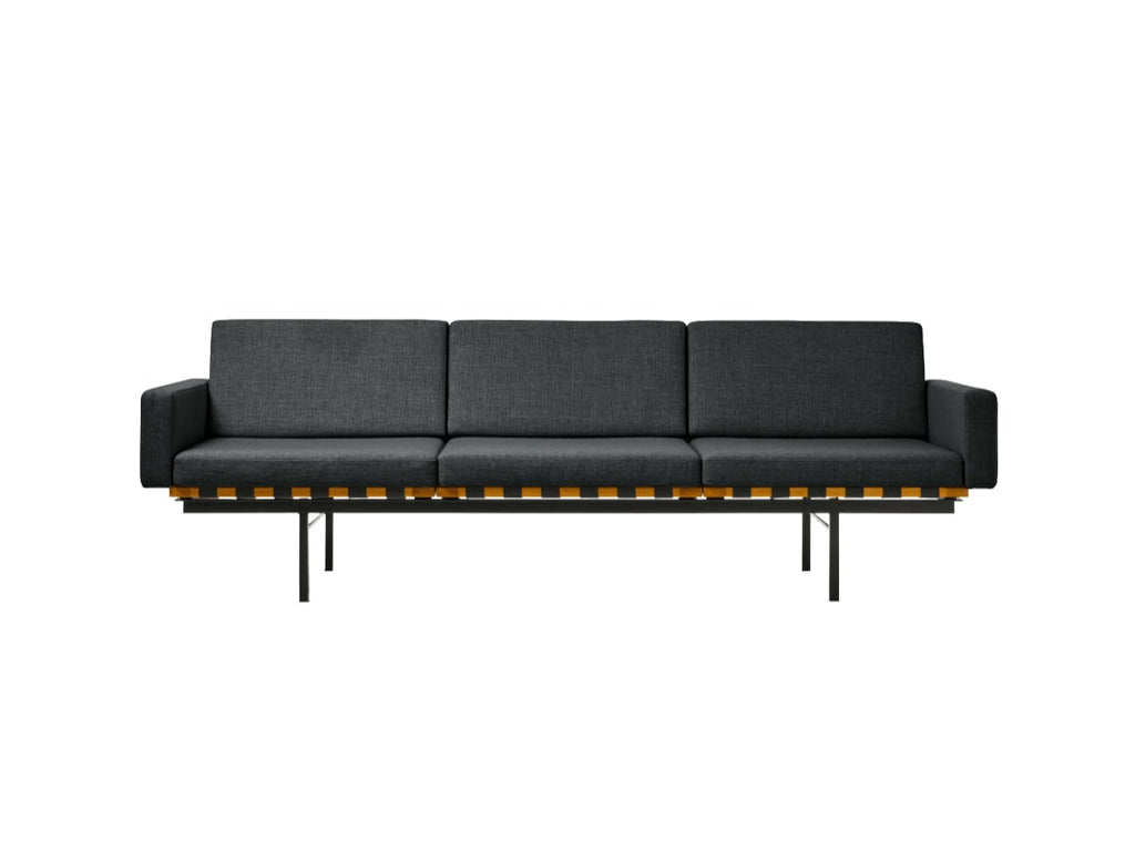 Form Group Sofa 3 Seater