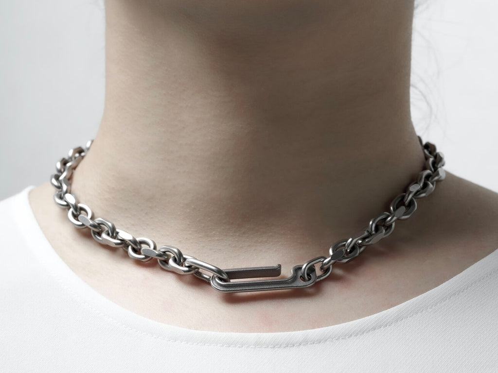 Framework Chain Necklace