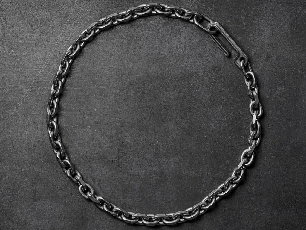 Framework Chain Necklace