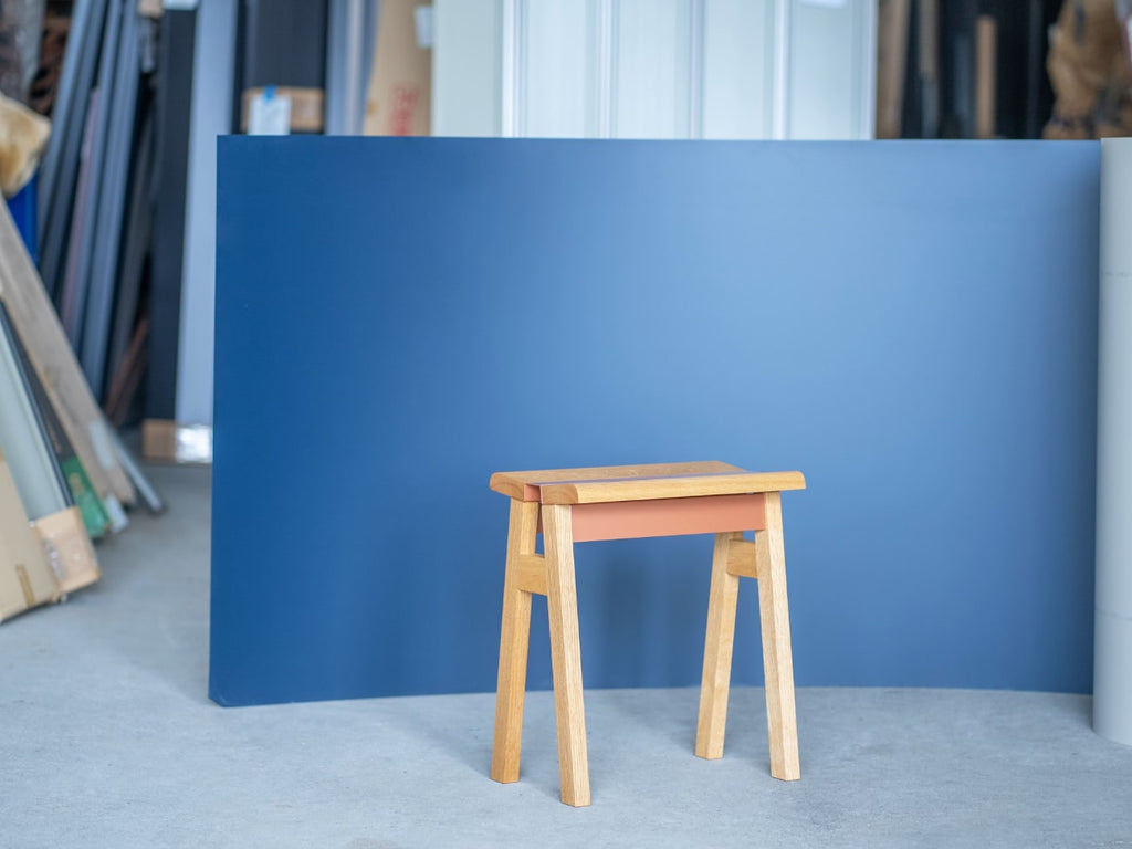 Hi.stool