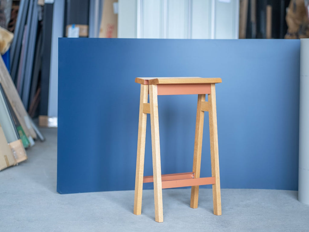 Hi.stool