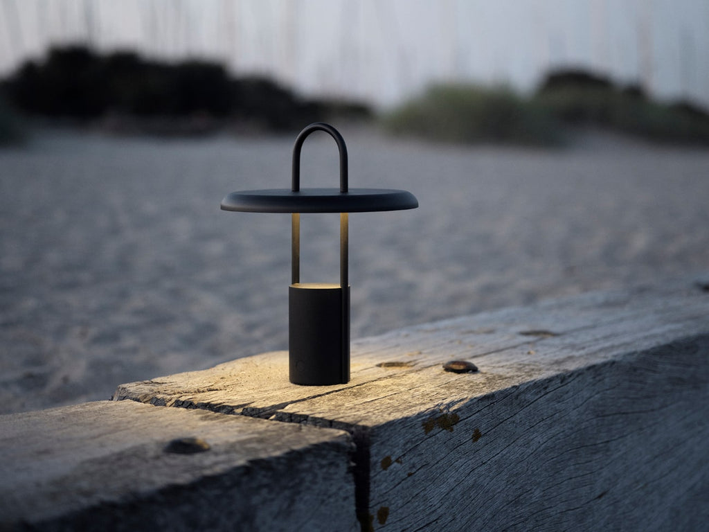 Pier Portable LED Lamp