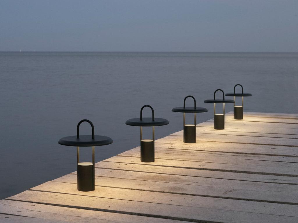 Pier Portable LED Lamp