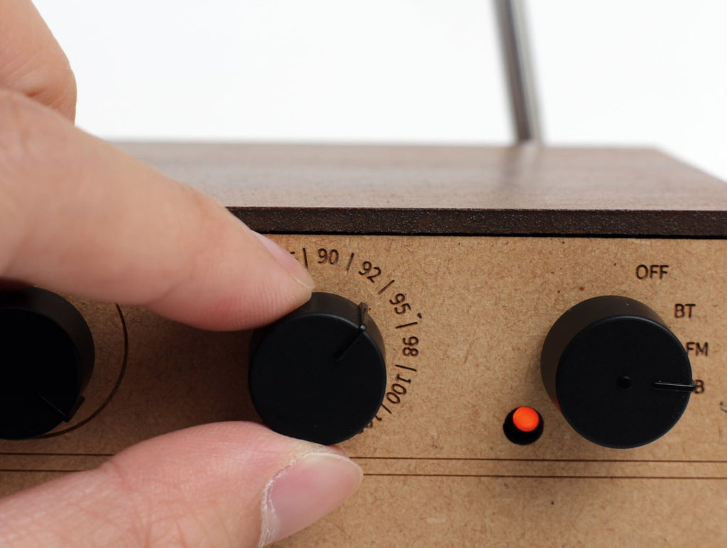 R3 DIY Bluetooth Radio