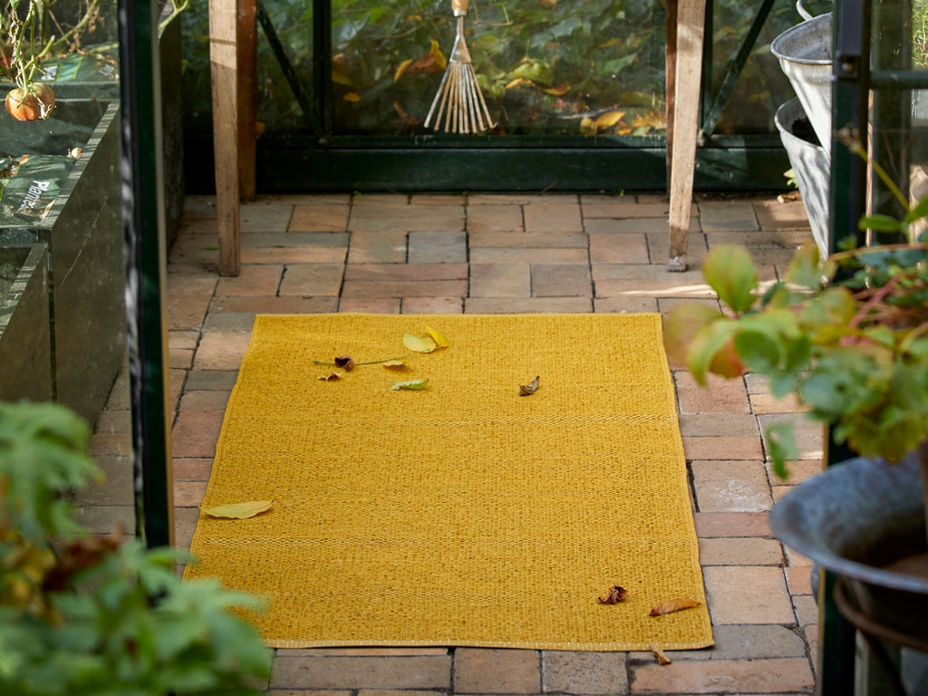 Solo Rug