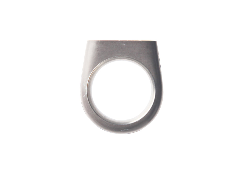 Upright Ring