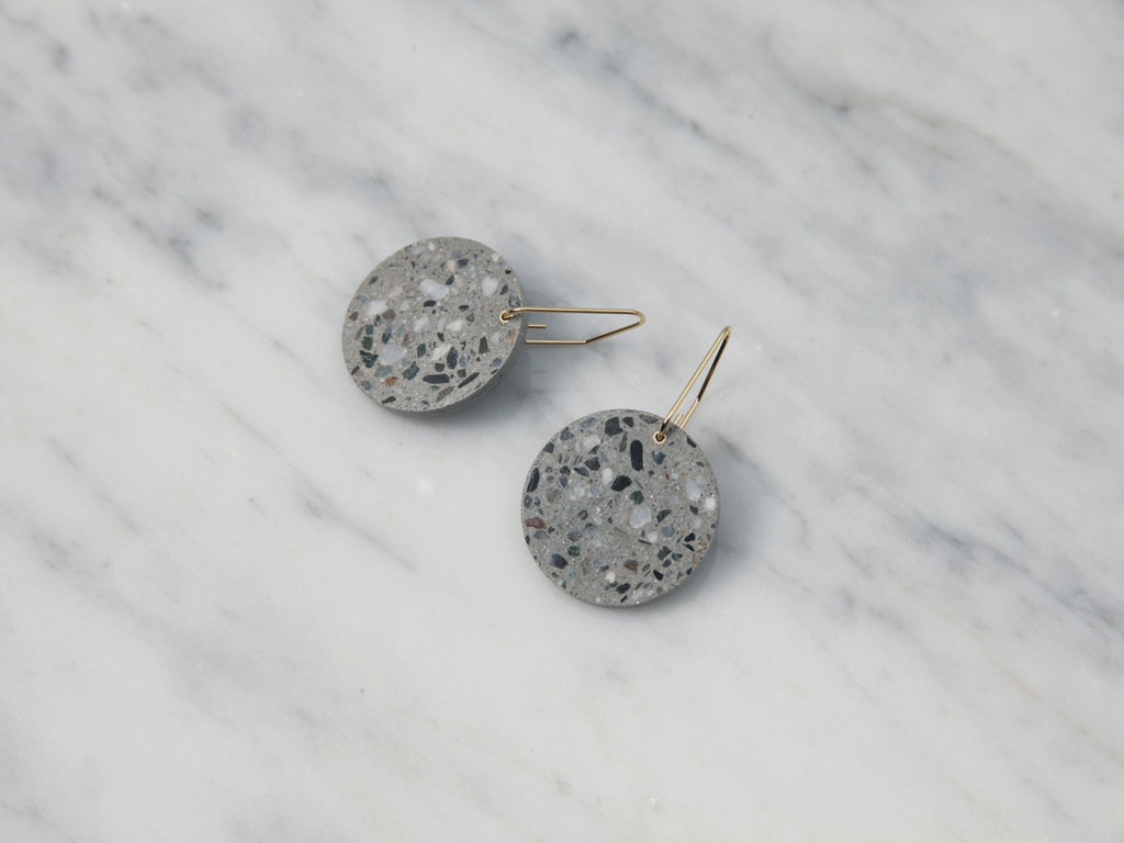 Circle/Pebble Earring