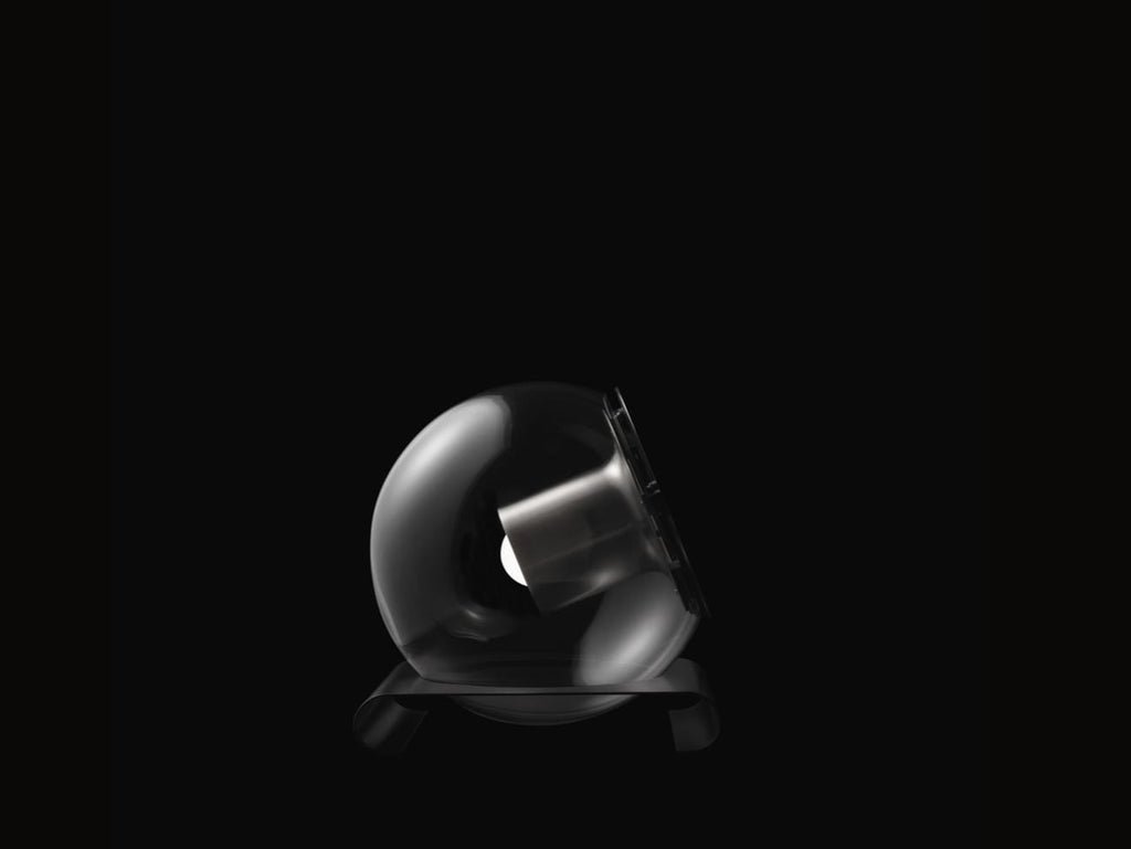 The Globe 228 Table Lamp