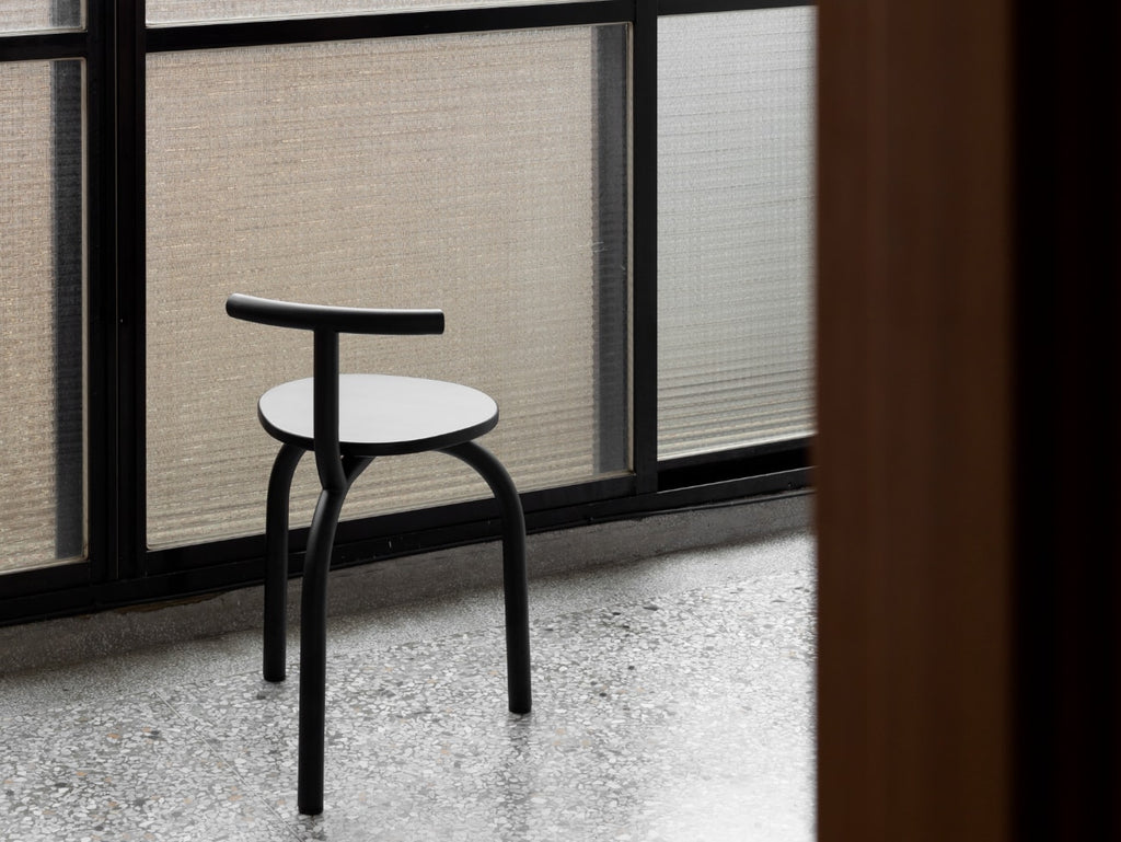 Ogle Chair