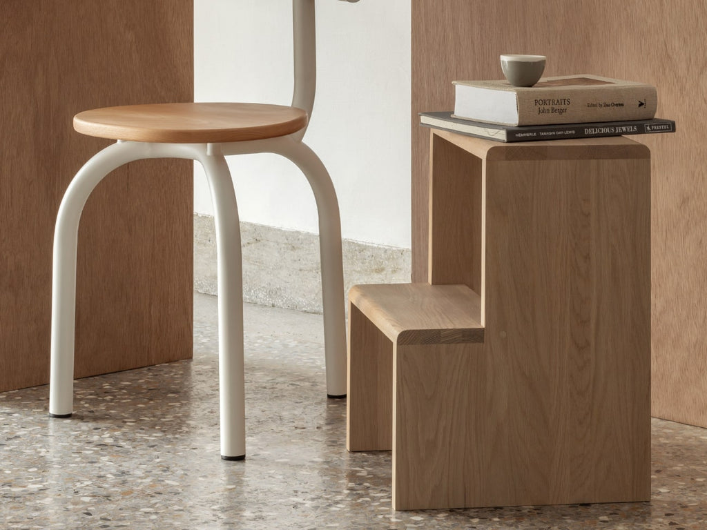 Tova Stool