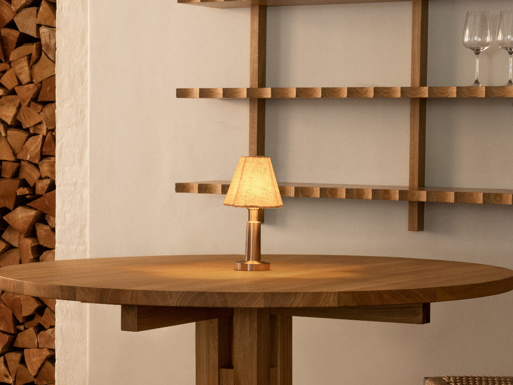 Admiral Portable Lamp
