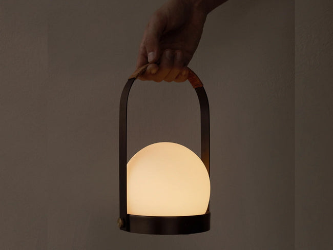 MENU キャリーLED ポータブルライト　ブラック 楽天市場】【要エントリ全ポイントback抽選!】Audo Copenhagen