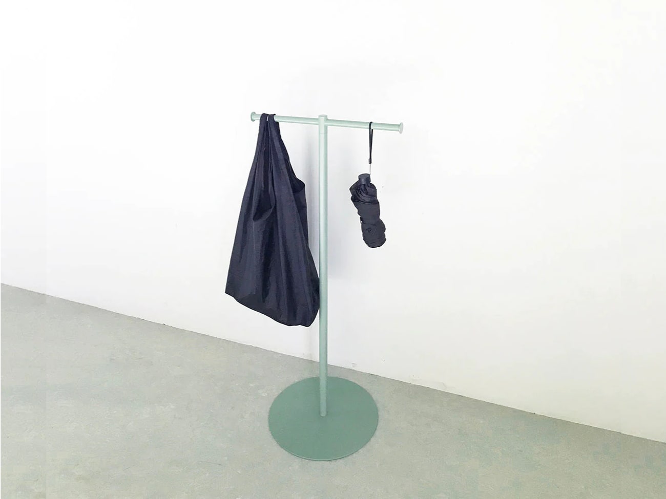 Coat Stand (HGR-02) | コートスタンド by Mute | Kit | Generate Design