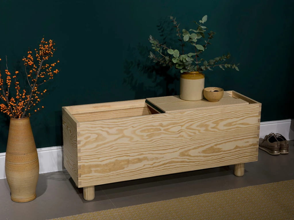 Crate Series Green Hinge