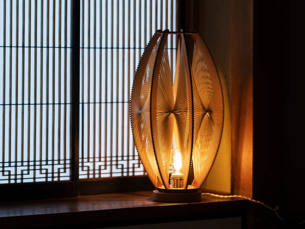 Djemino - Lamp on Base