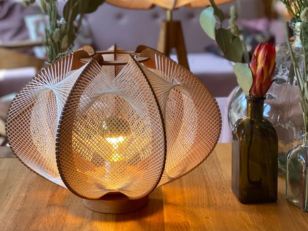 Echino - Lamp on Base