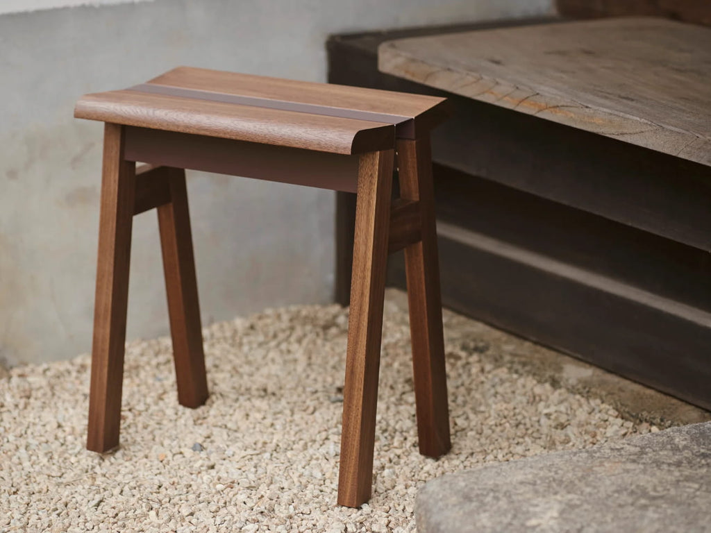 Hi.stool Walnut
