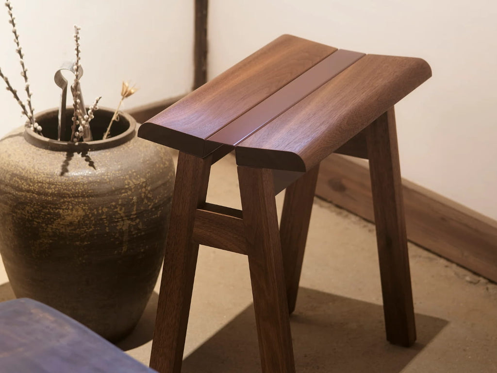 Hi.stool Walnut