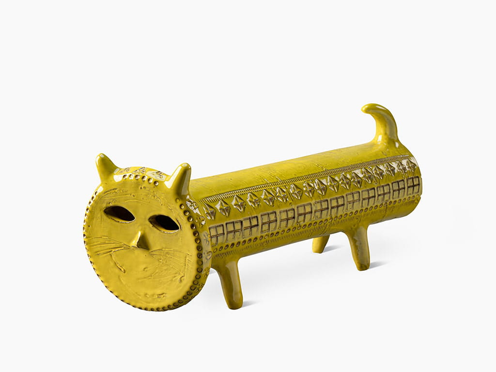 INV-126 Cat-Shaped Figure