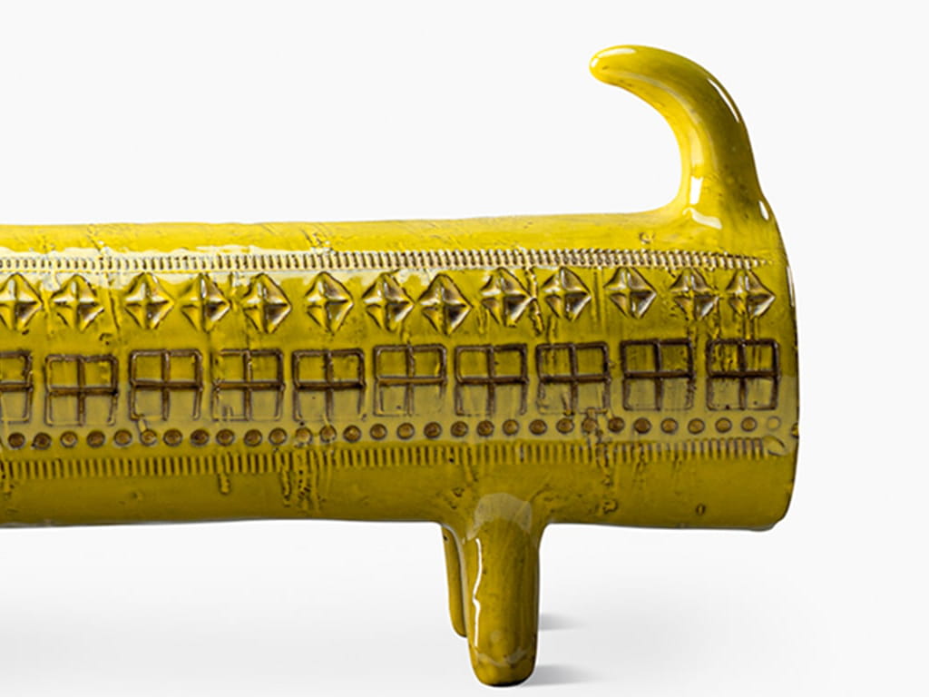 INV-126 Cat-Shaped Figure