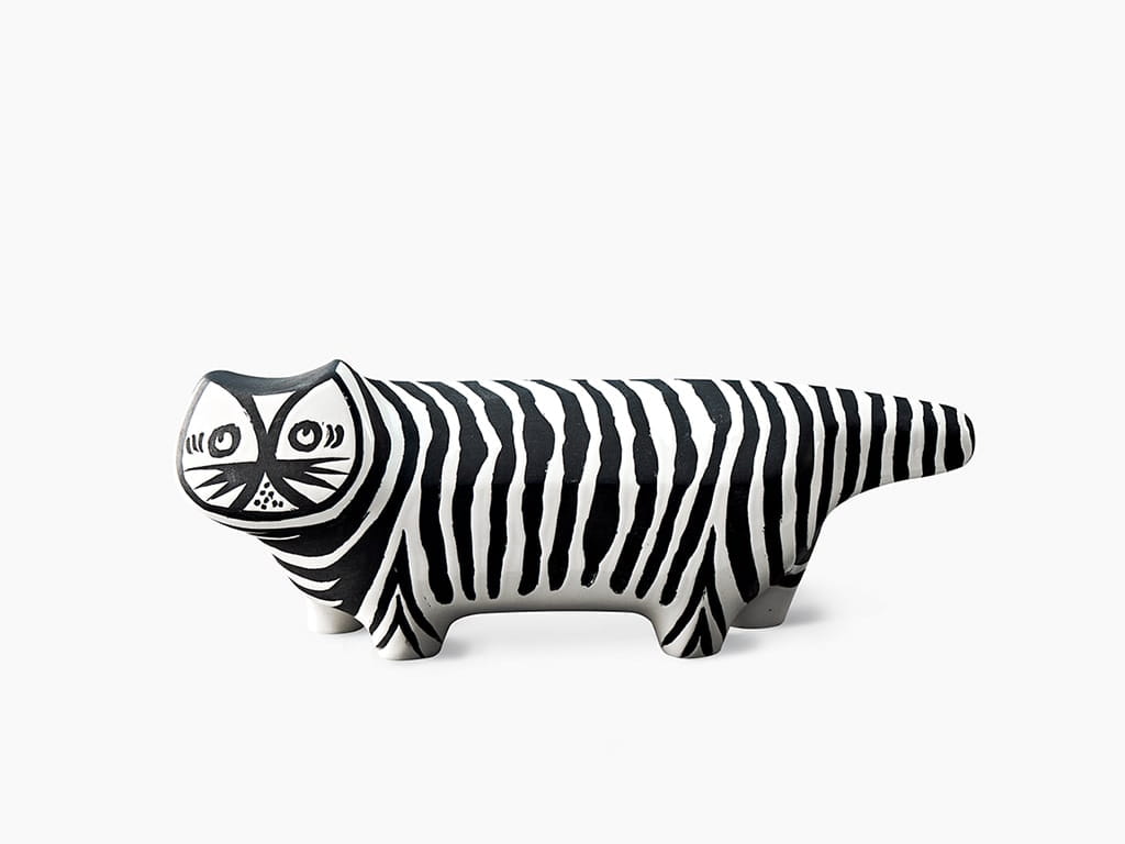 INV-3281 Tiger Cat Figure