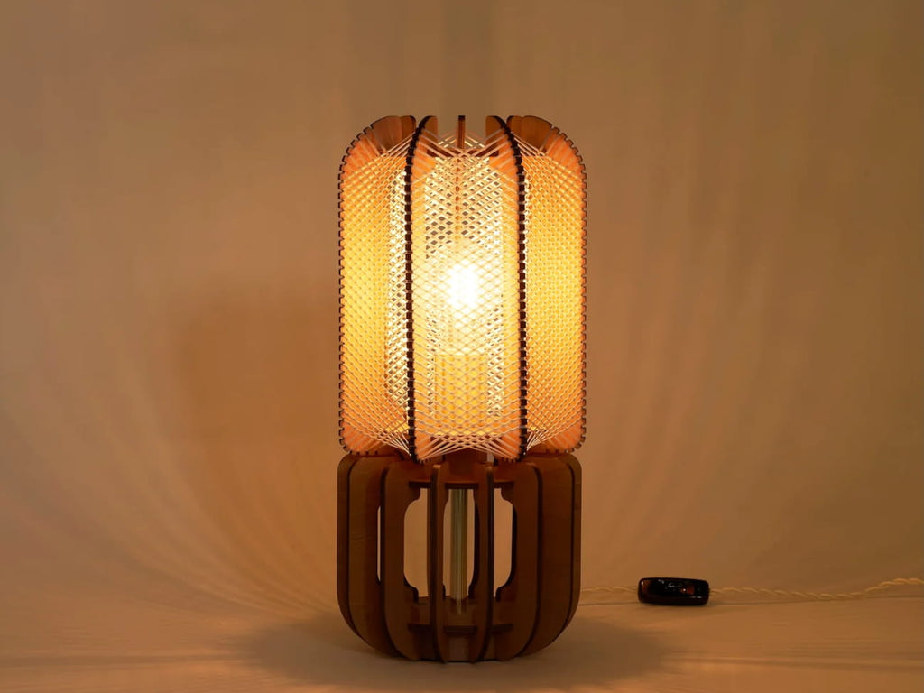Jeeli-Wood Base Table Lamp