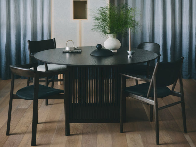Lattice Round Table ラティスラウンドテーブル by Norm Architects