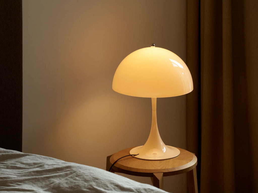 Panthella 320 Table | パンテラ320 テーブル by Verner Panton