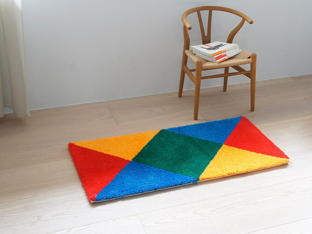 Rotating Four Colored Double Cores