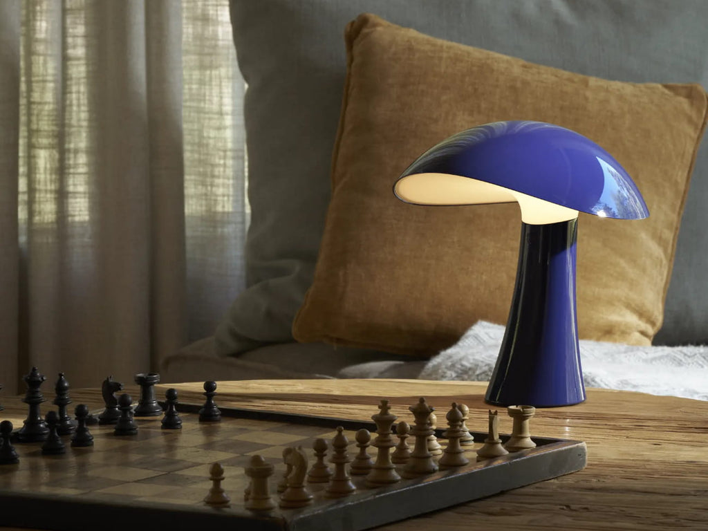 Rumee 220 Portable Lamp