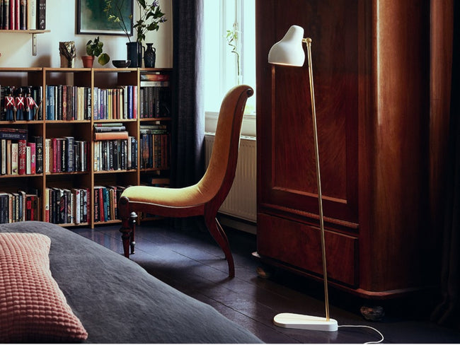 VL38 Floor Lamp | VL38 フロアランプ by Vilhelm Lauritzen