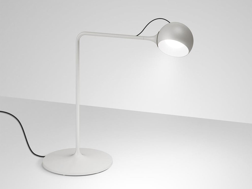 Ixa Table Lamp