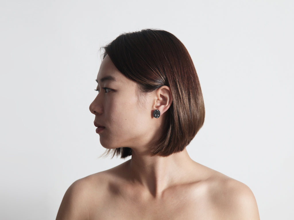 Circle/Pebble Earring