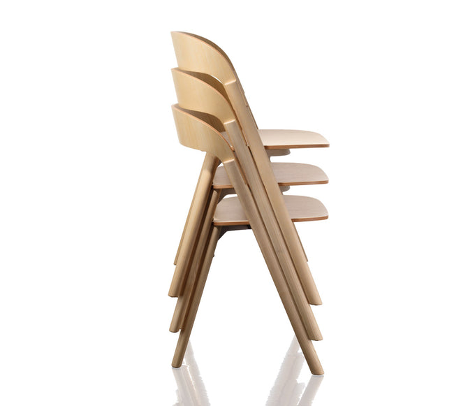 Pila | ピラチェアー | Ronan & Erwan Bouroullec | Magis | Generate