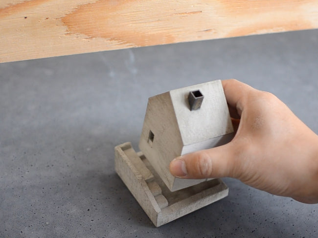 Lodge Incense Pot | ロッジインセンスポット by Nobuhiro Sato | Pull