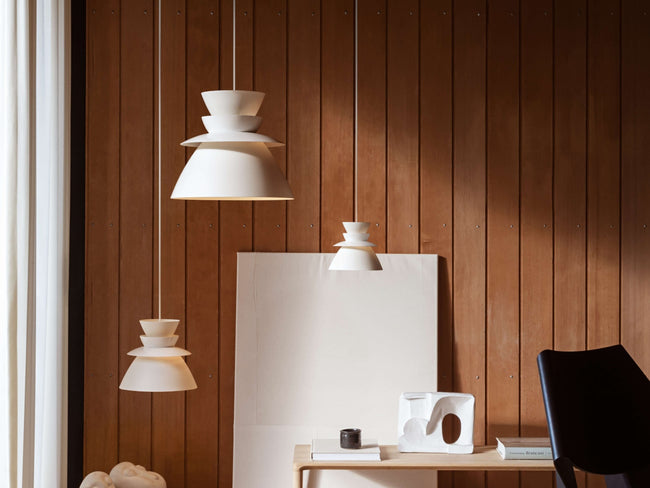 Sundowner Pendant Lamp | サンダウナーペンダントランプ by Jørn