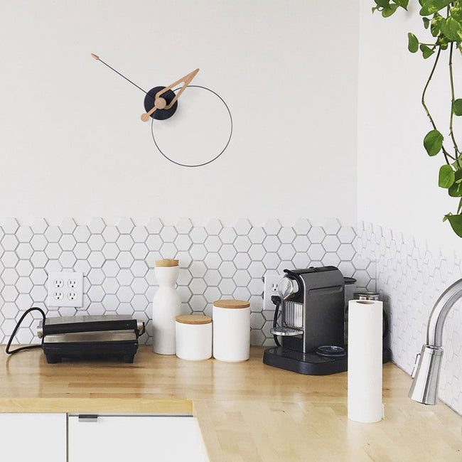 Pico | ピコ クロック By Jose María Reina & Mario Ruiz | Nomon